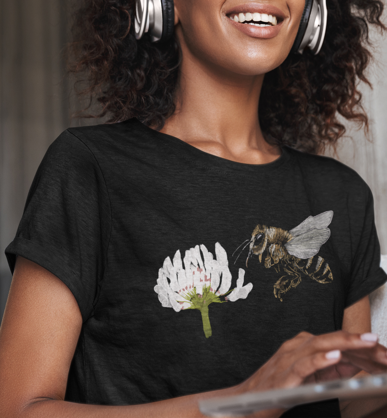 Jamie's Hand-Drawn Collection "Honey Bee on a White Clover" Unisex Soft-Style Tee Shirt
