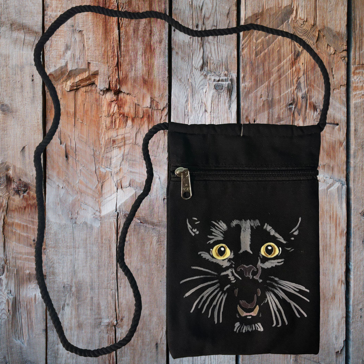 "Toothy Cat" Jamie's Hand-Drawn Cat Collection Handbag With Twisted Rope Strap 6"x9"